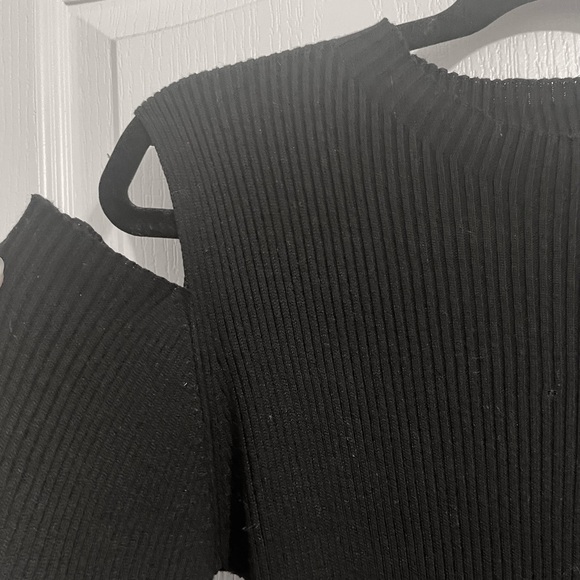 Pink Martini Boutique Brand Black Cold Shoulder Ribbed Sweater Dress - Picture 6 of 8
